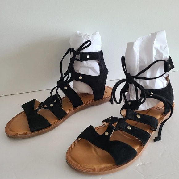 Doice Vita Jasmyn gladiator sandals lace up sz.7 black faux suede - Picture 3 of 5